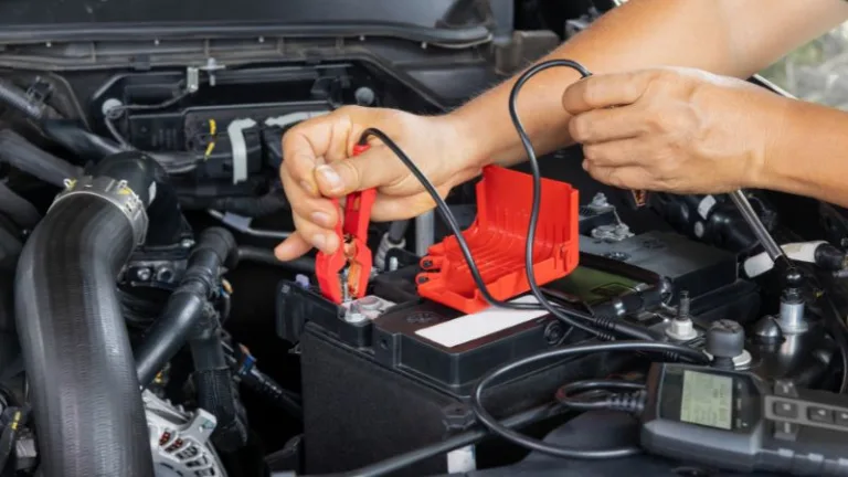 AGM Battery Technology: Revolutionizing Automotive and Off-Grid Power Solutions